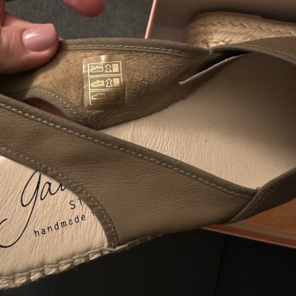 Softest on Earth leather espadrilles with open heel. - Picture 8 of 8